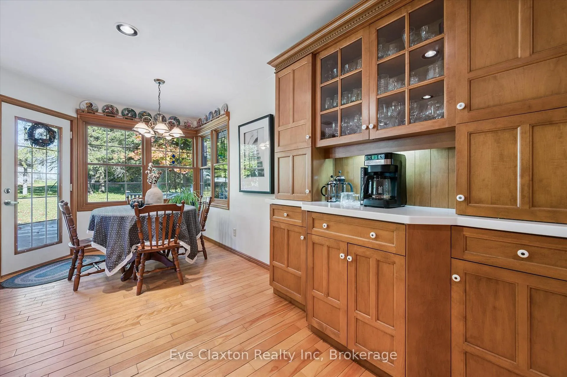 Photo 19 of 2314 Shantz Station Road, Woolwich — HOMEH