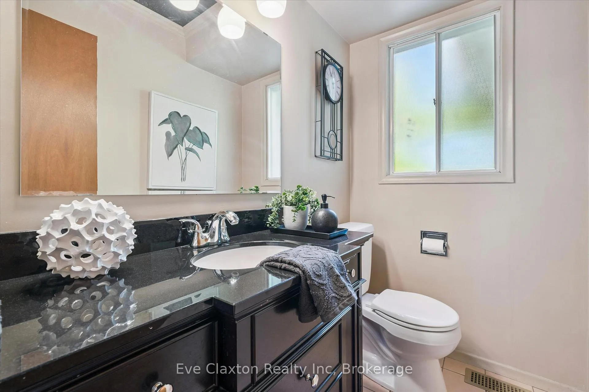 Photo 20 of 2314 Shantz Station Road, Woolwich — HOMEH
