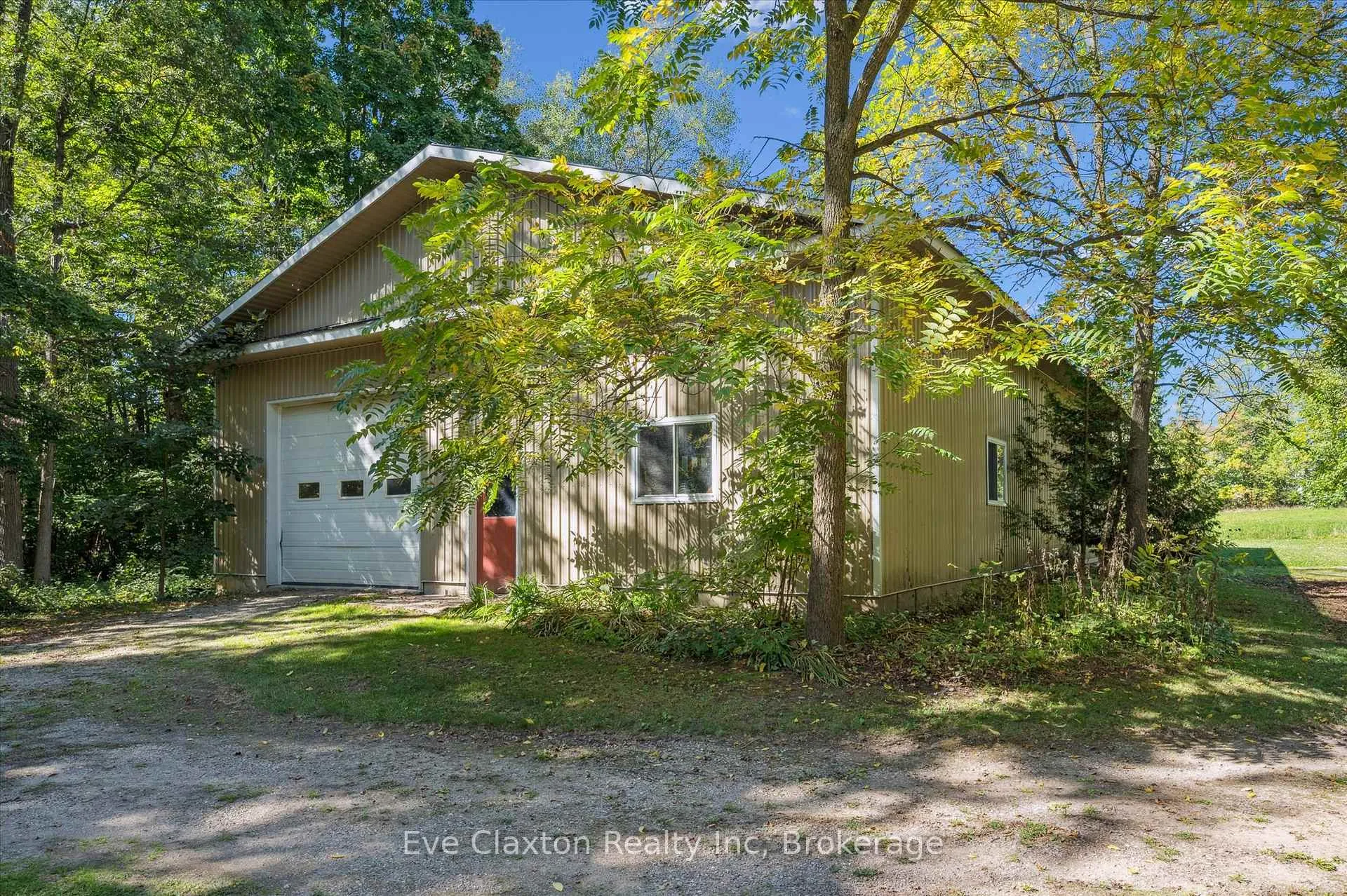 Photo 40 of 2314 Shantz Station Road, Woolwich — HOMEH