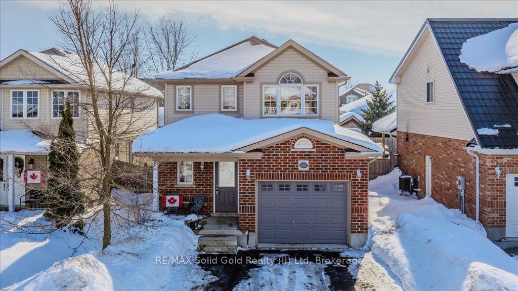 Photo 37 of 157 Porchlight Drive, Waterloo — HOMEH