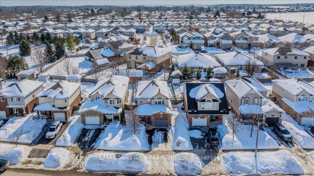 Photo 38 of 157 Porchlight Drive, Waterloo — HOMEH