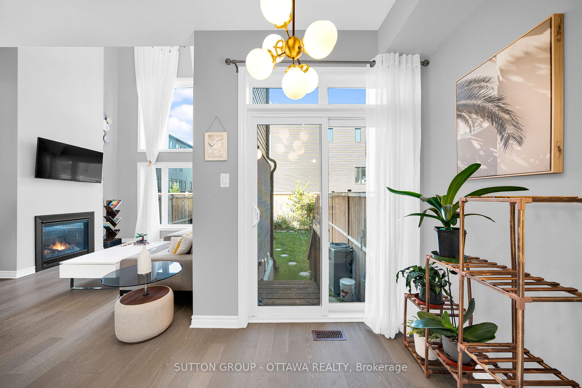 Photo 16 of 776 Carnelian Crescent, Ottawa, Riverside South/Gloucester Glen — HOMEH