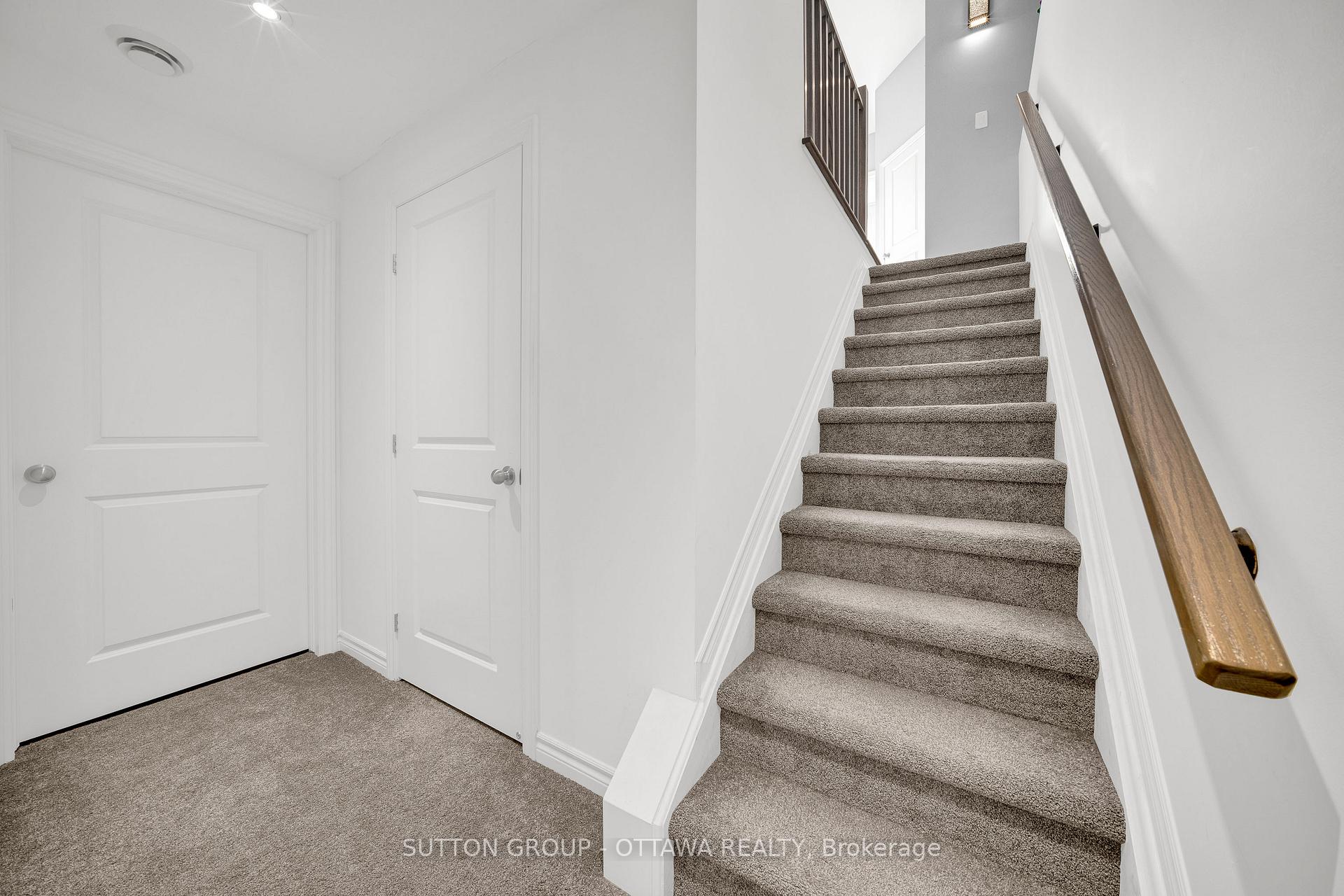 Photo 33 of 776 Carnelian Crescent, Ottawa, Riverside South/Gloucester Glen — HOMEH