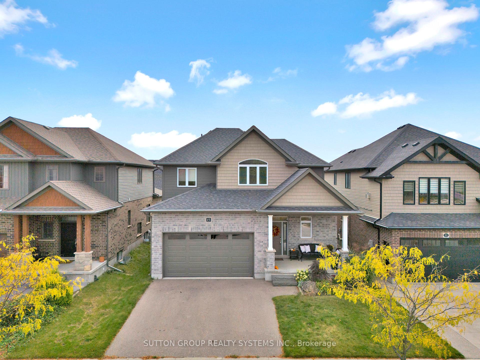 Front of 15 Woodberry Crescent
