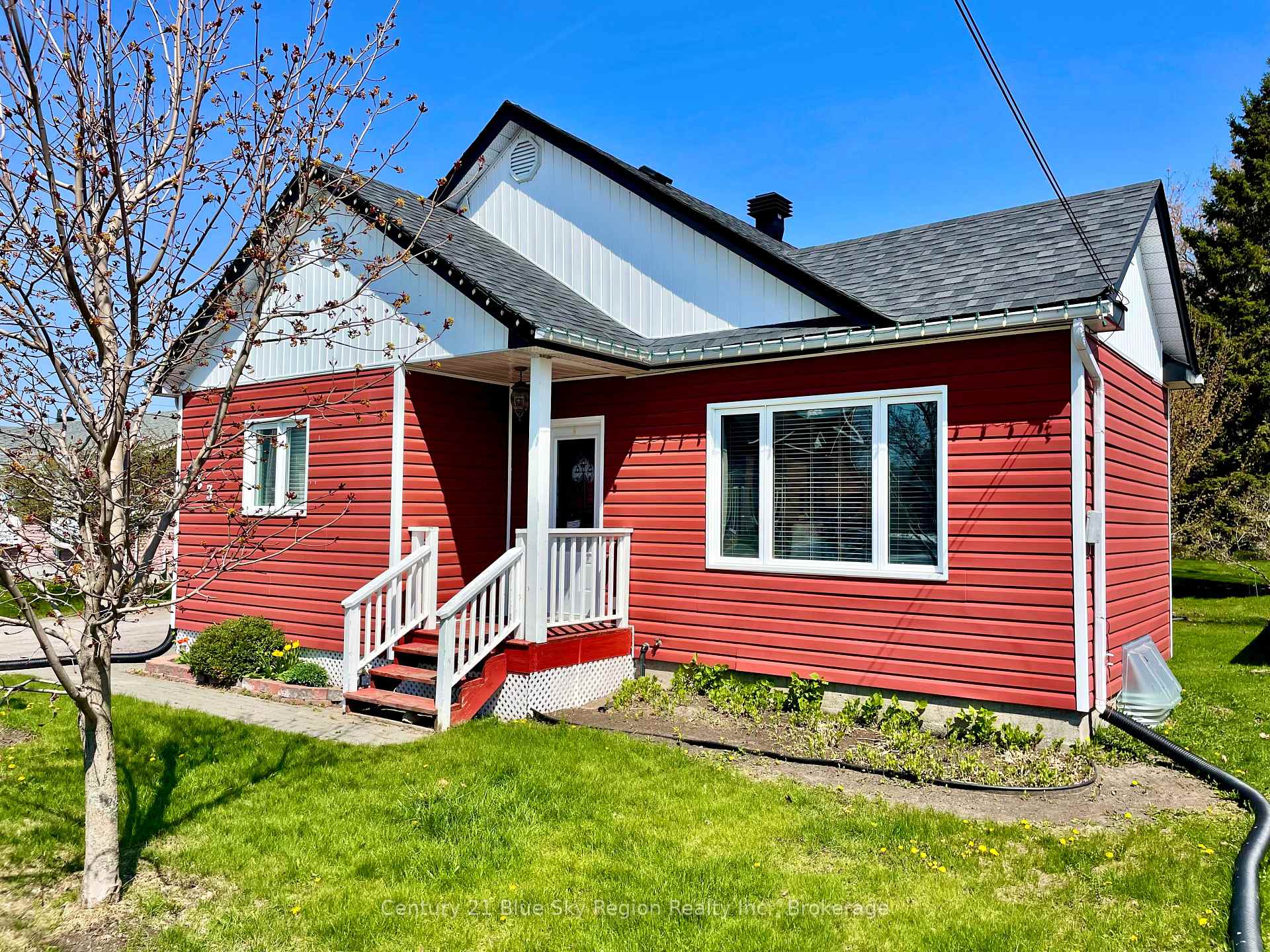 Photo 1 of 133 John Street, West Nipissing, Sturgeon Falls — HOMEH