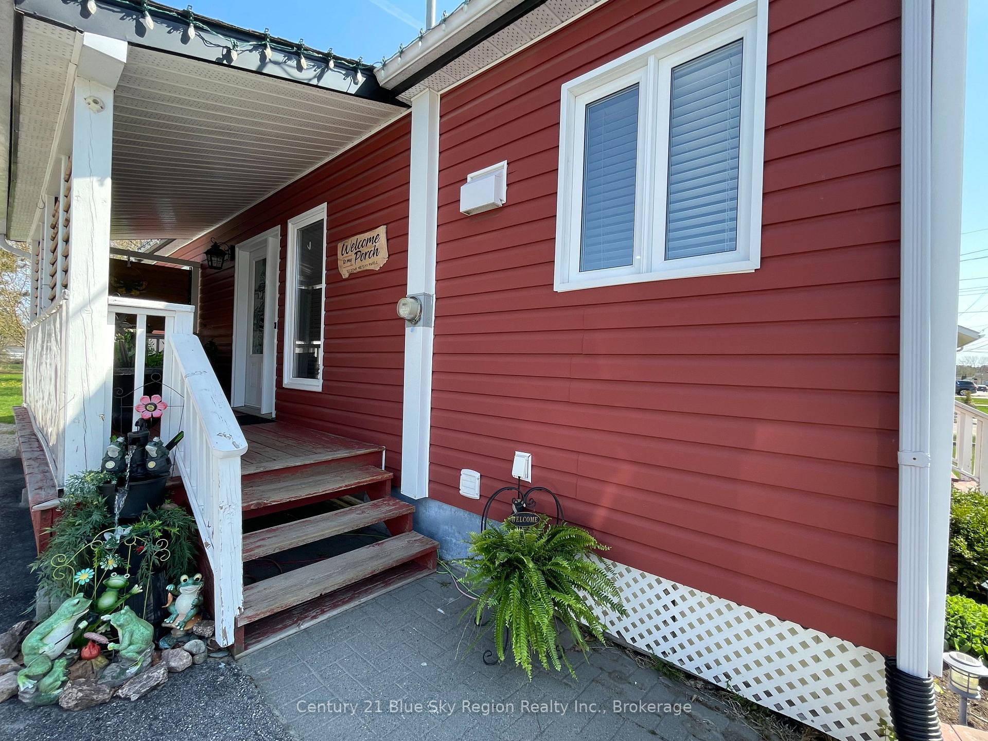 Photo 5 of 133 John Street, West Nipissing, Sturgeon Falls — HOMEH