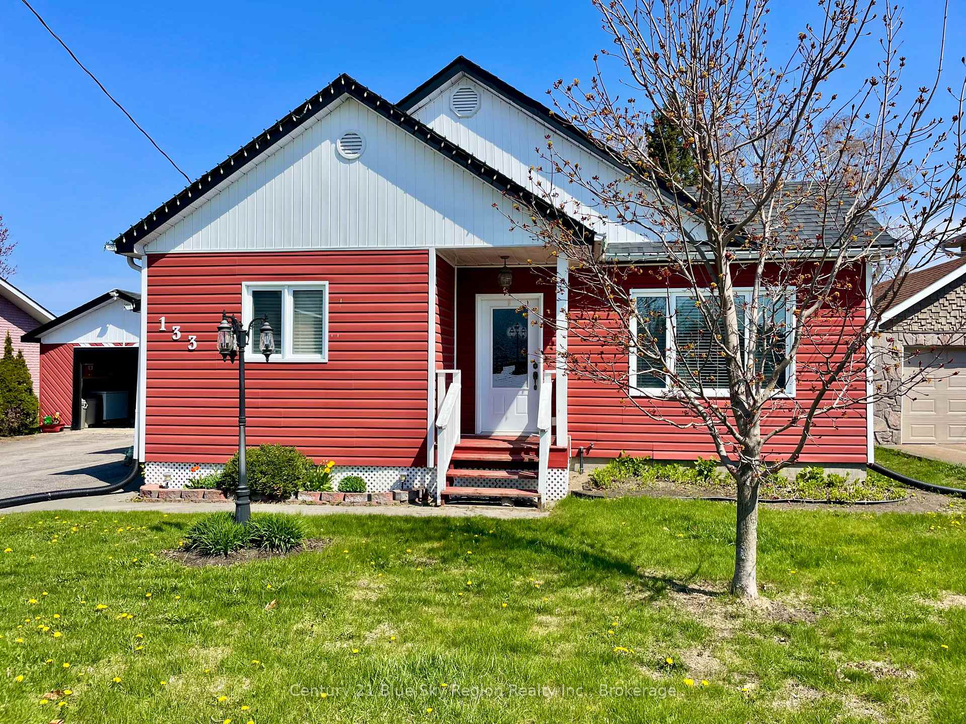 Photo 26 of 133 John Street, West Nipissing, Sturgeon Falls — HOMEH