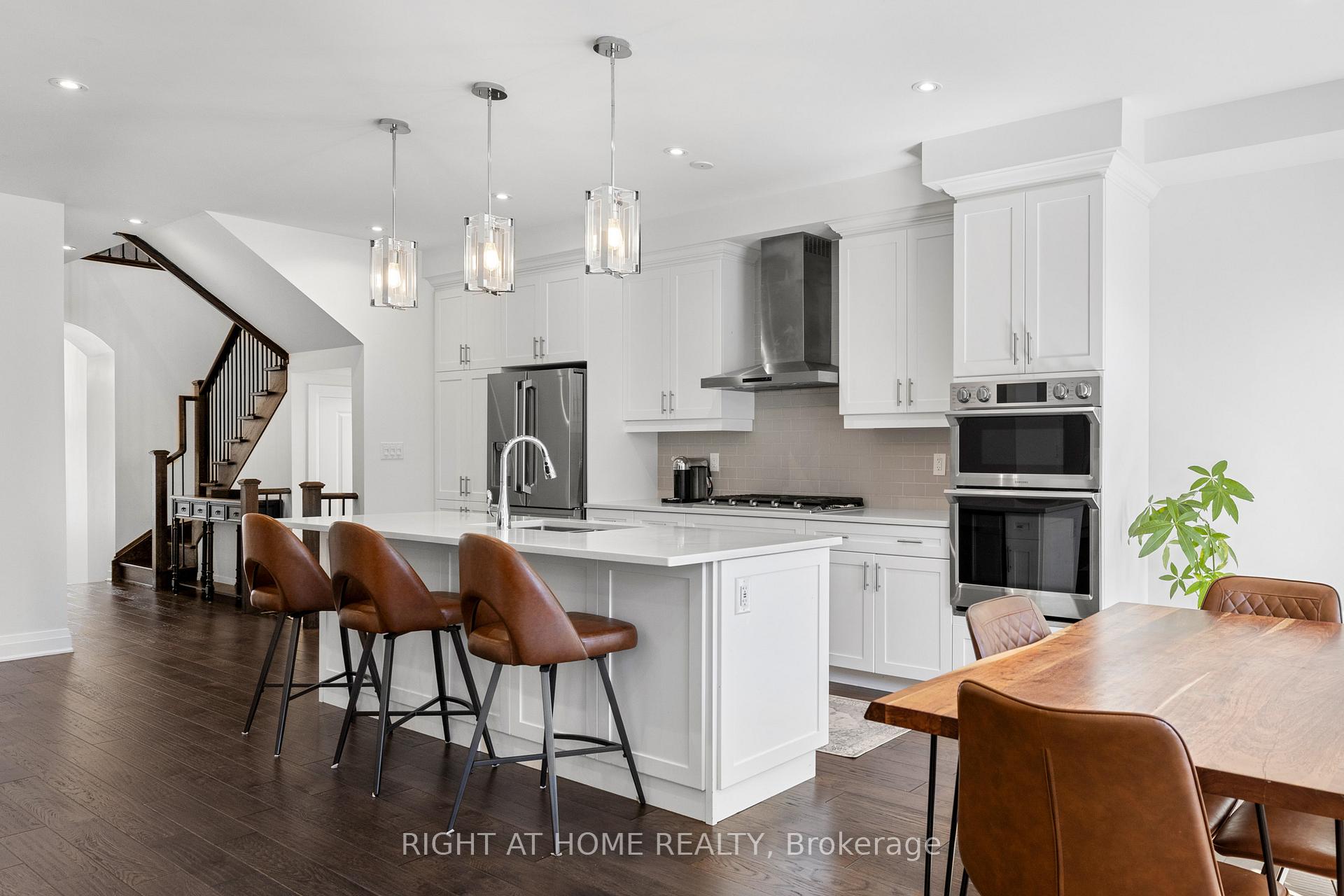 Photo 19 of 17 Kilmarnock Crescent, Whitby, Rural Whitby — HOMEH