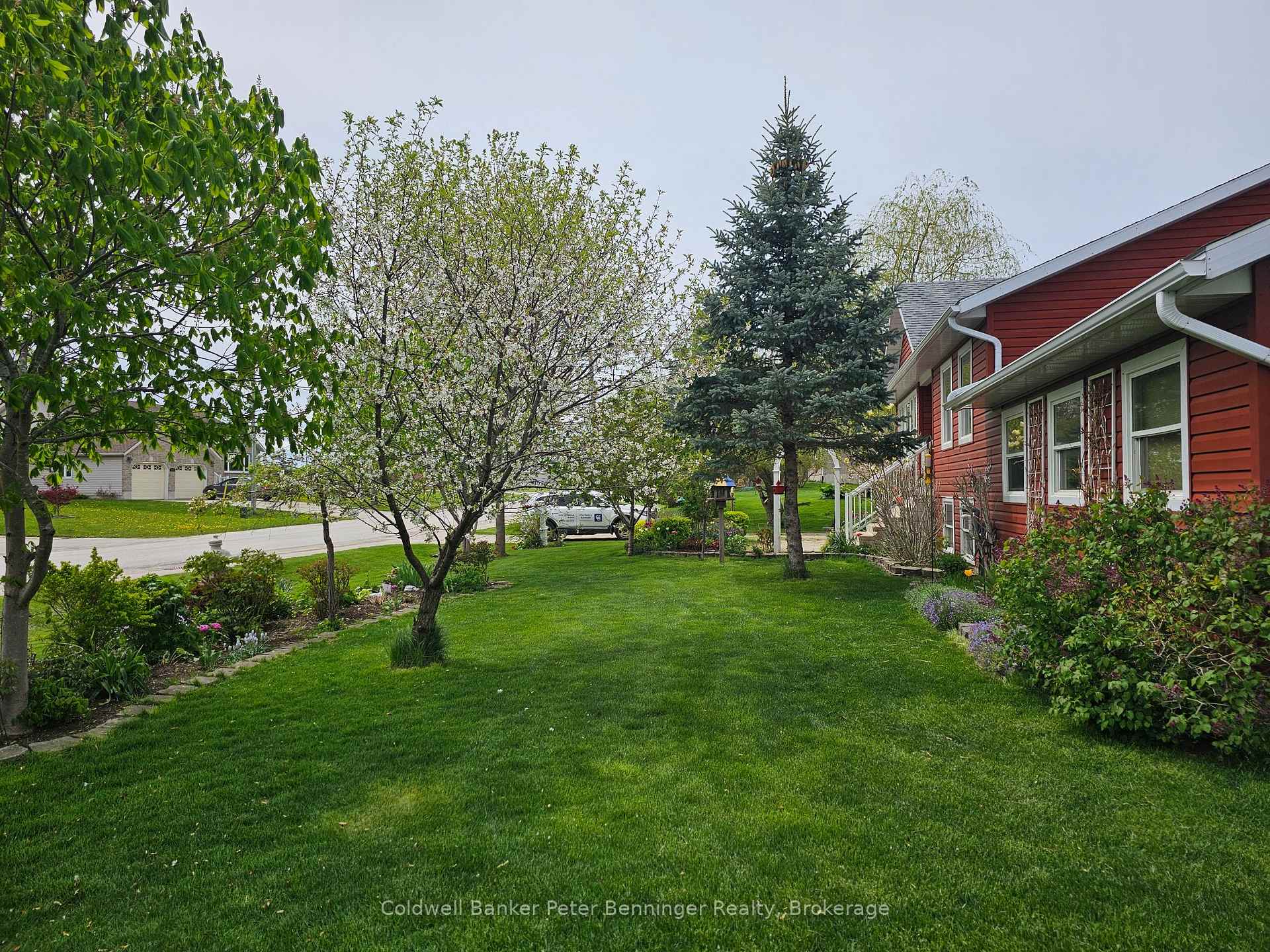 Photo 3 of 292 Balaklava Street, Arran-Elderslie — HOMEH