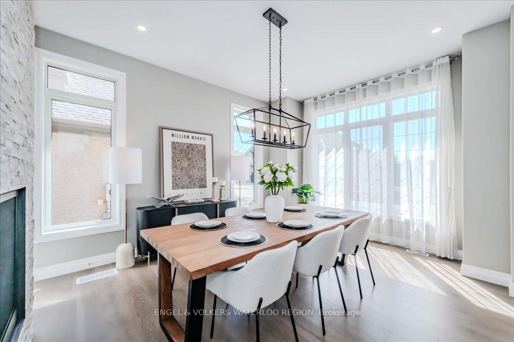 Photo 4 of 538 Werni Court, Waterloo — HOMEH