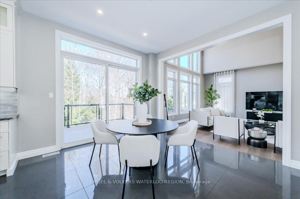 Photo 12 of 538 Werni Court, Waterloo — HOMEH