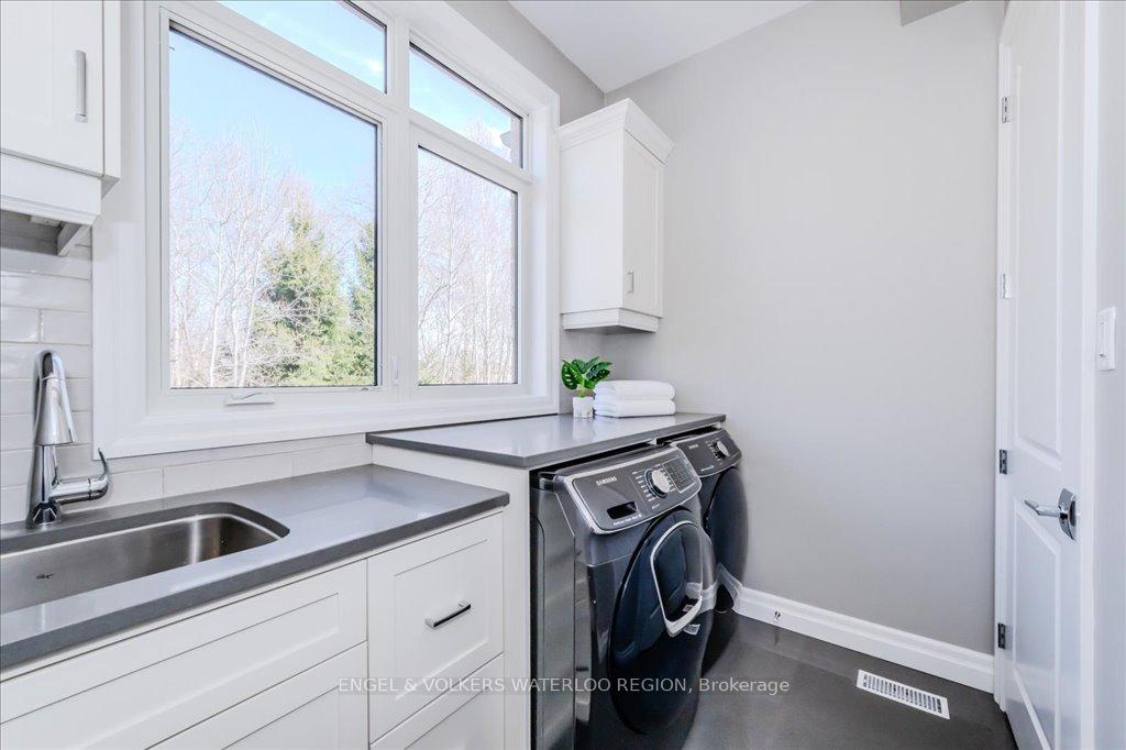 Photo 17 of 538 Werni Court, Waterloo — HOMEH