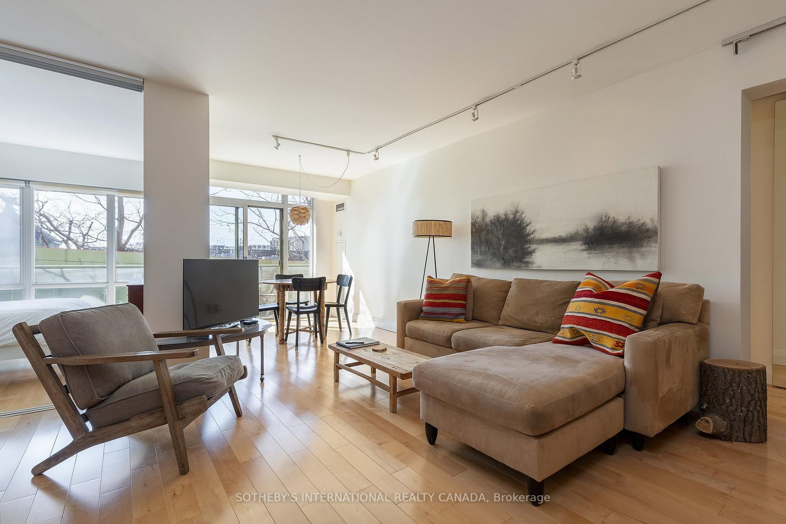 Photo 6 of Unit 308, 70 Mill St, Toronto, Waterfront Communities — HOMEH