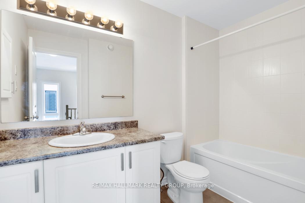Photo 27 of 68 Nutting Crescent, Ottawa, Riverside South/Gloucester Glen — HOMEH