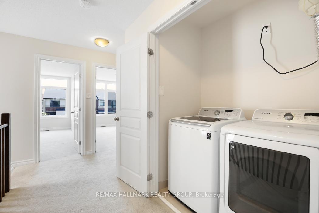 Photo 30 of 68 Nutting Crescent, Ottawa, Riverside South/Gloucester Glen — HOMEH