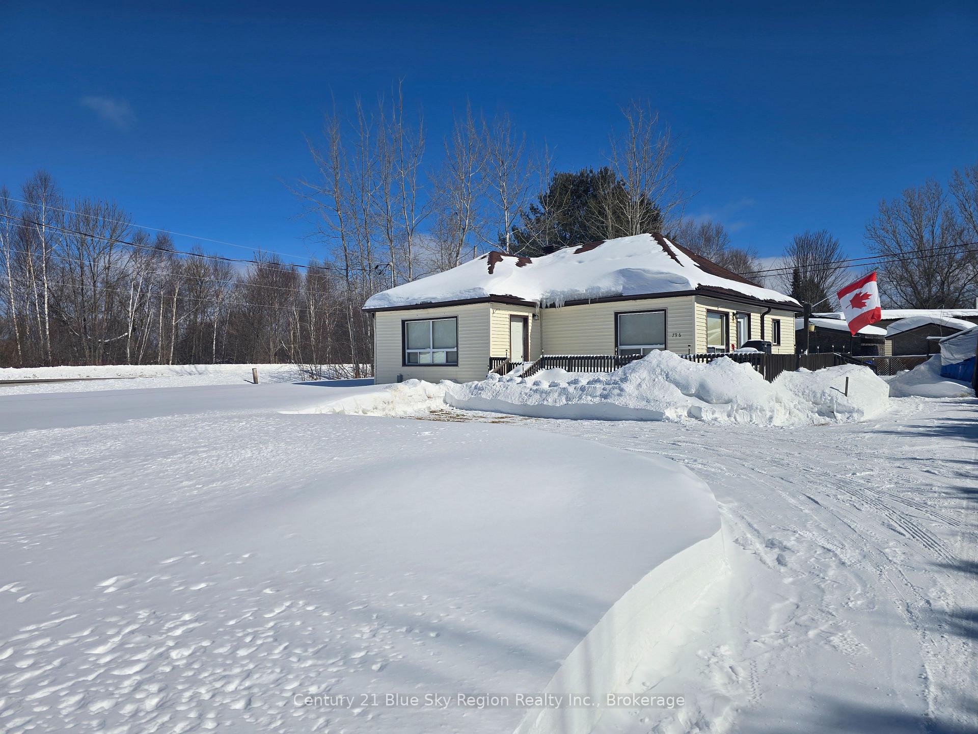 Photo 1 of 796 Coursol Road, West Nipissing, Sturgeon Falls — HOMEH