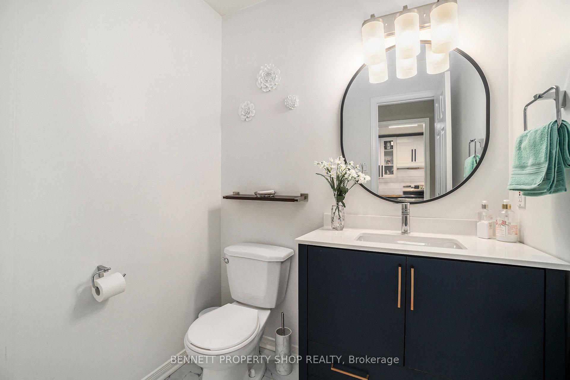 Photo 11 of 43 Roblyn Way, Ottawa, Barrhaven East — HOMEH