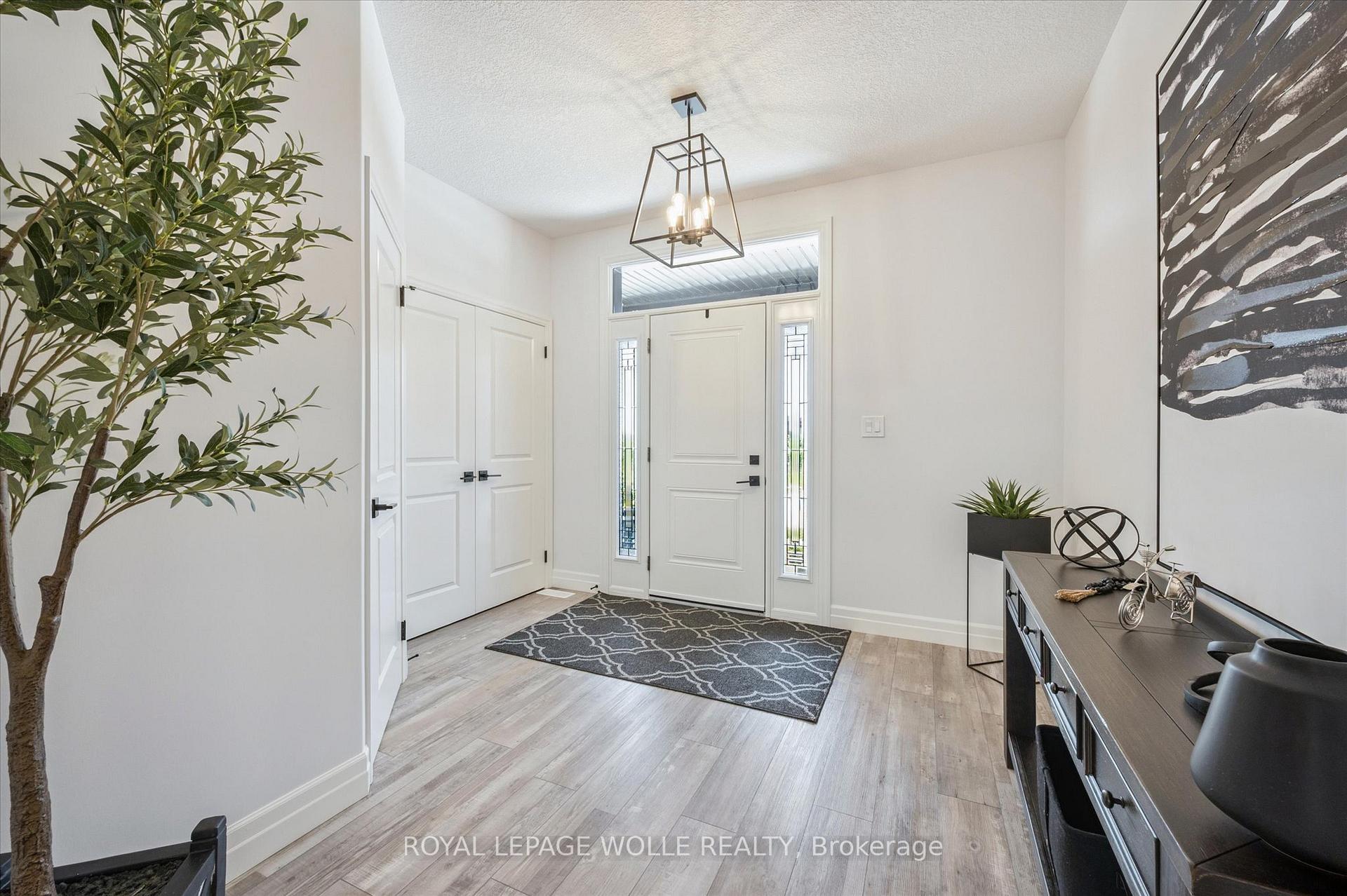 Photo 5 of 164 Woodberry Crescent, Woolwich — HOMEH