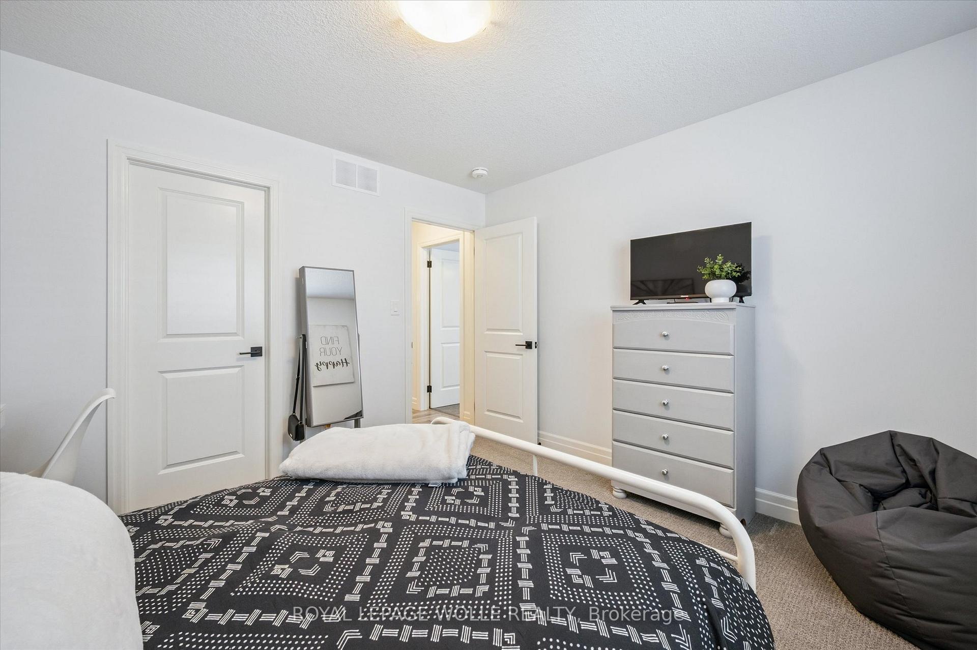 Photo 23 of 164 Woodberry Crescent, Woolwich — HOMEH
