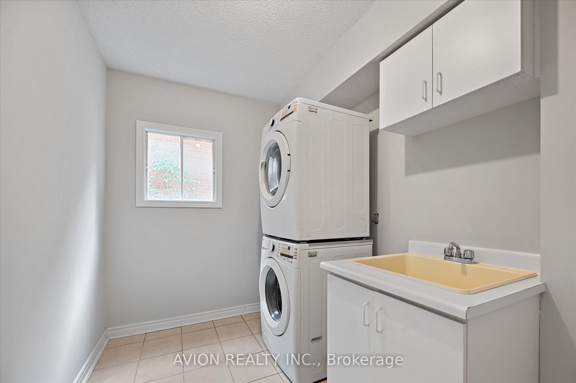 Photo 18 of 226 Westmount Boulevard, Vaughan, Beverley Glen — HOMEH