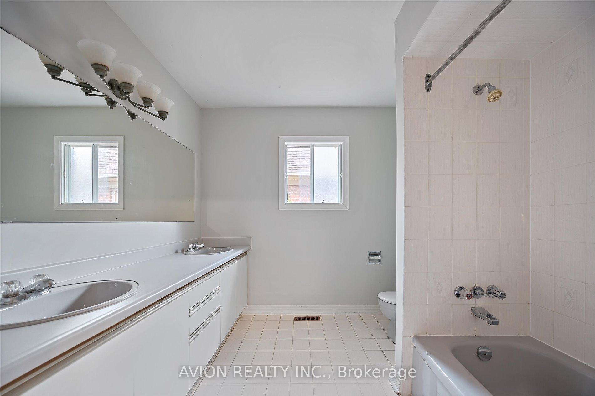 Photo 30 of 226 Westmount Boulevard, Vaughan, Beverley Glen — HOMEH