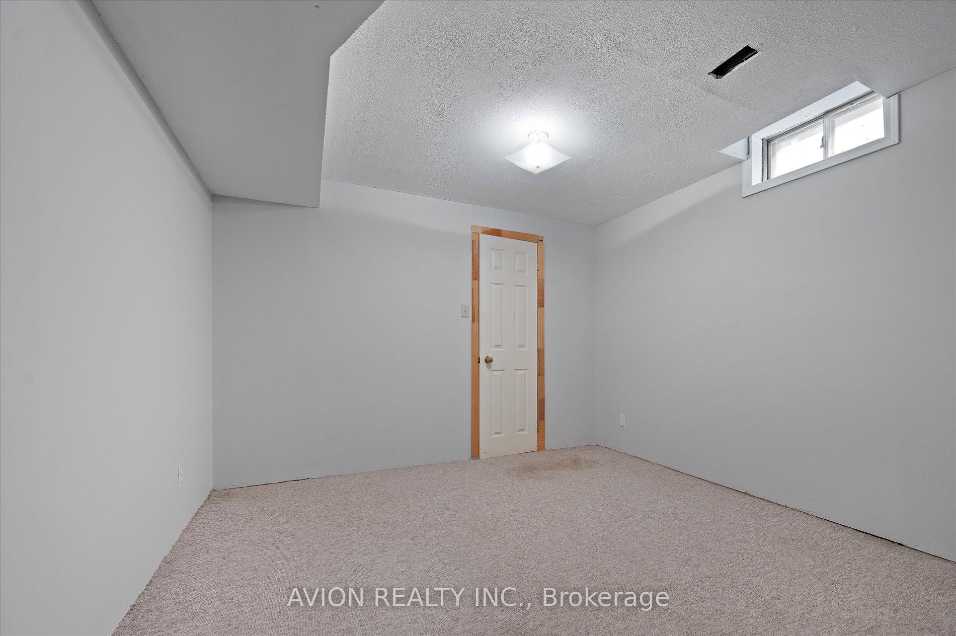 Photo 33 of 226 Westmount Boulevard, Vaughan, Beverley Glen — HOMEH