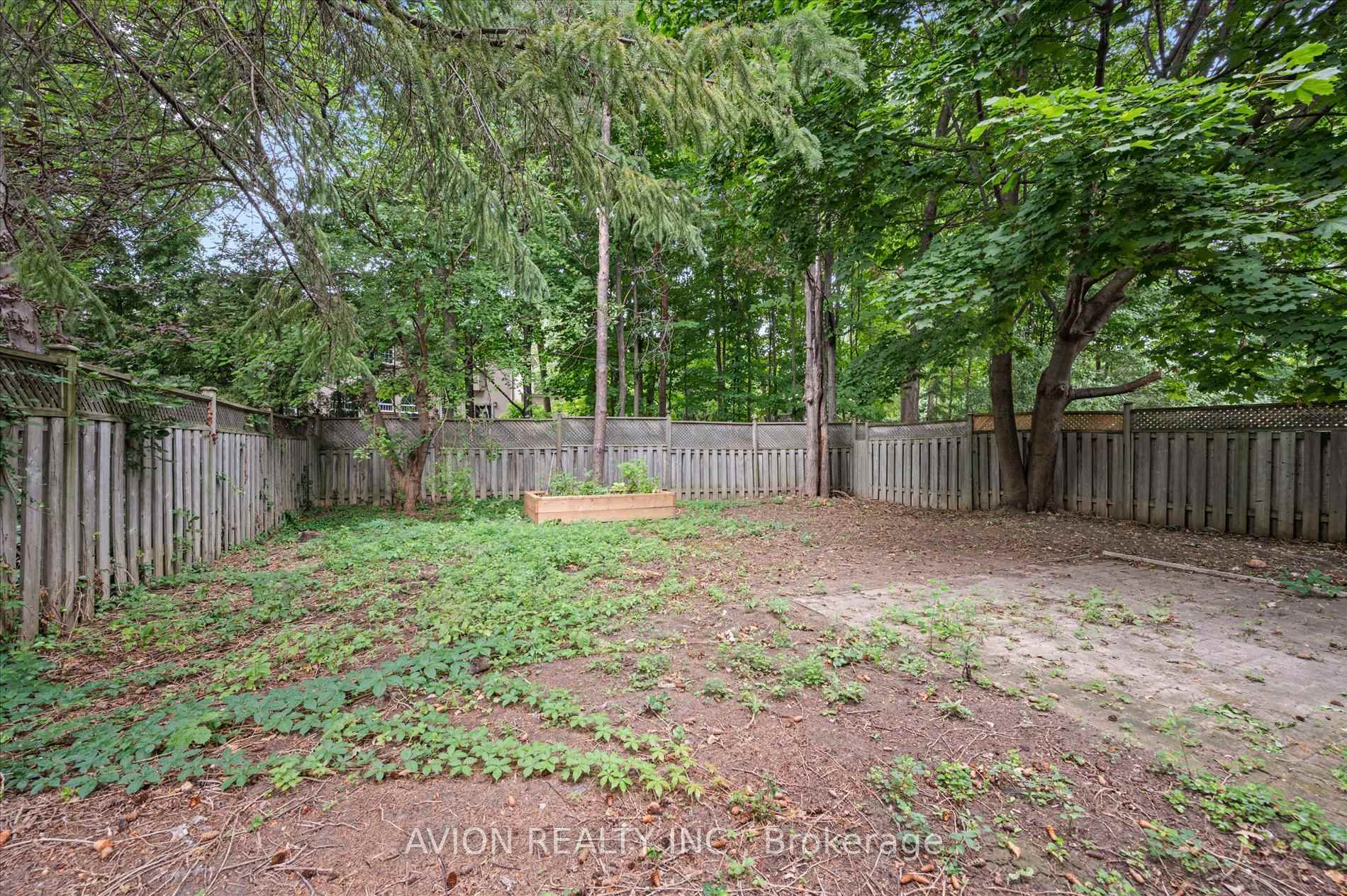 Photo 37 of 226 Westmount Boulevard, Vaughan, Beverley Glen — HOMEH
