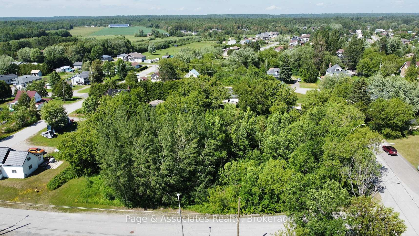 Photo 2 of 55 Bain Avenue, West Nipissing, Cache Bay — HOMEH