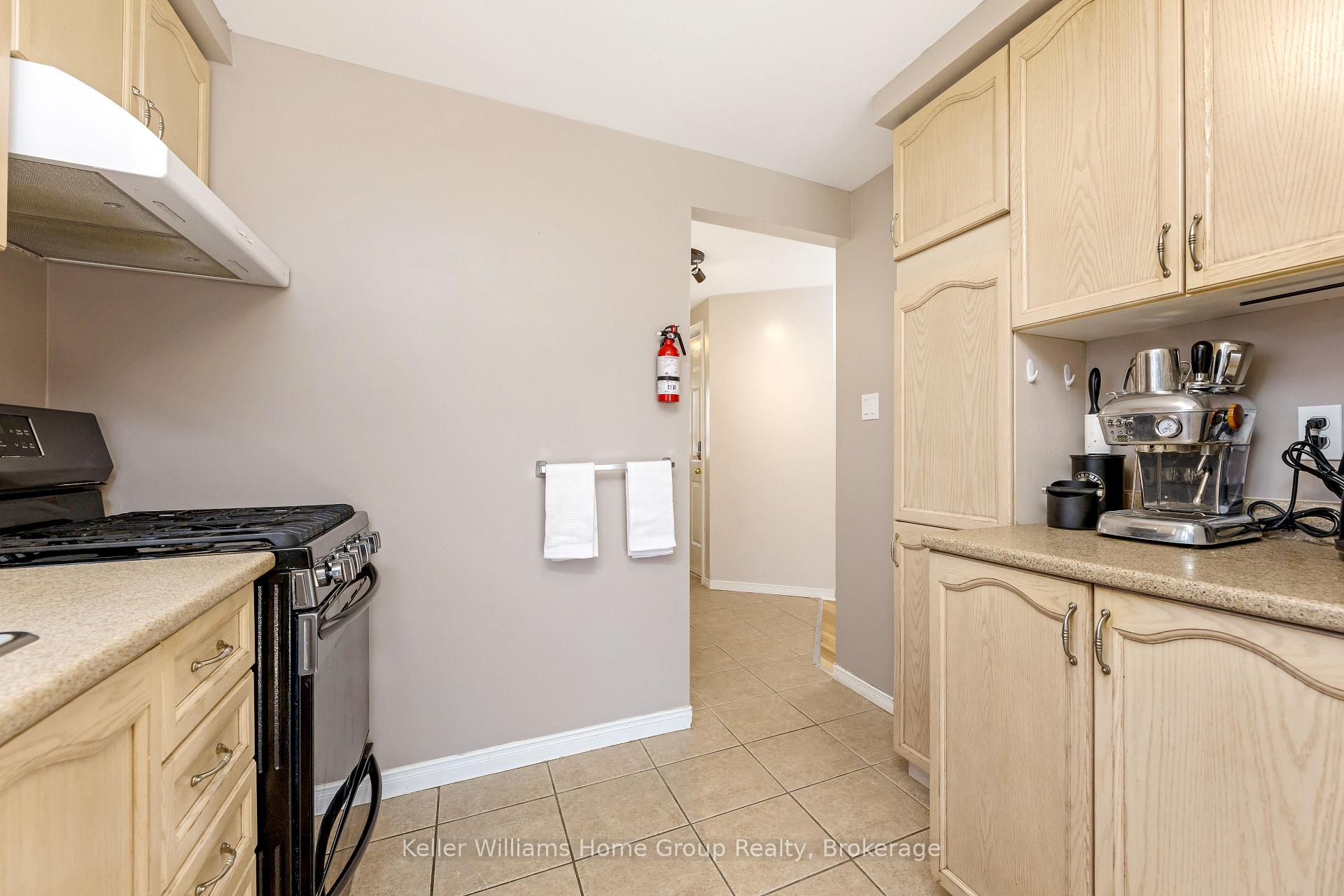 Photo 10 of 415 Downsview Place, Waterloo — HOMEH