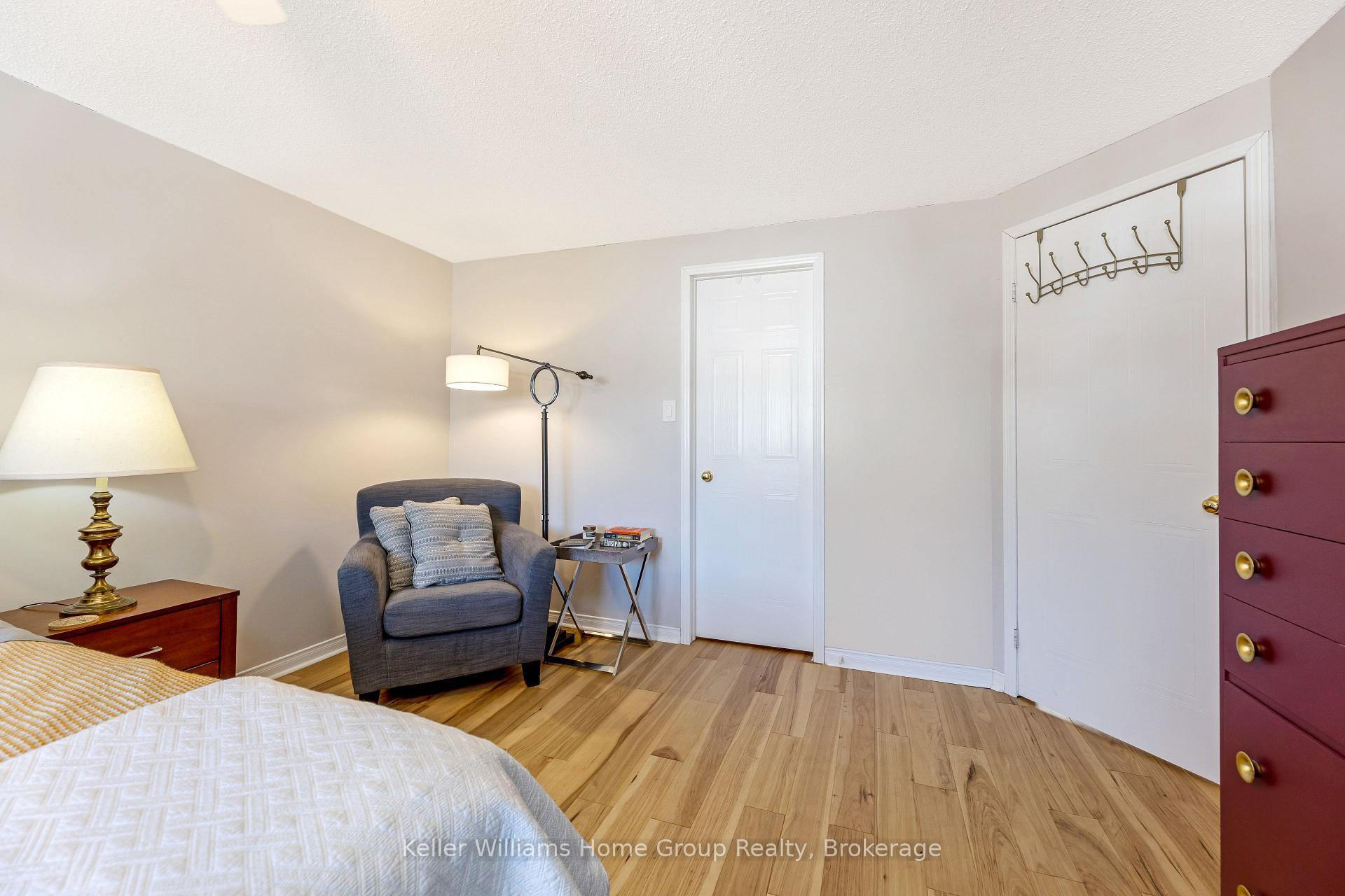 Photo 17 of 415 Downsview Place, Waterloo — HOMEH
