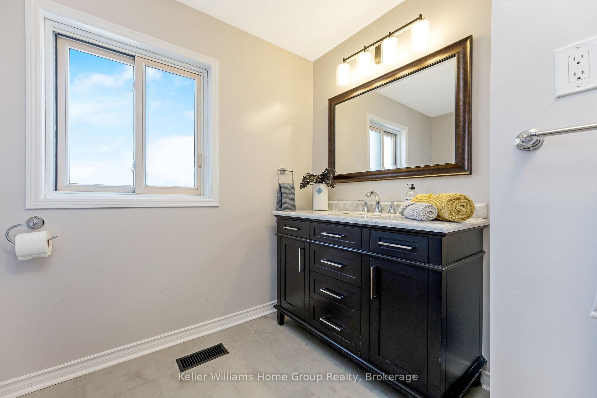 Photo 20 of 415 Downsview Place, Waterloo — HOMEH
