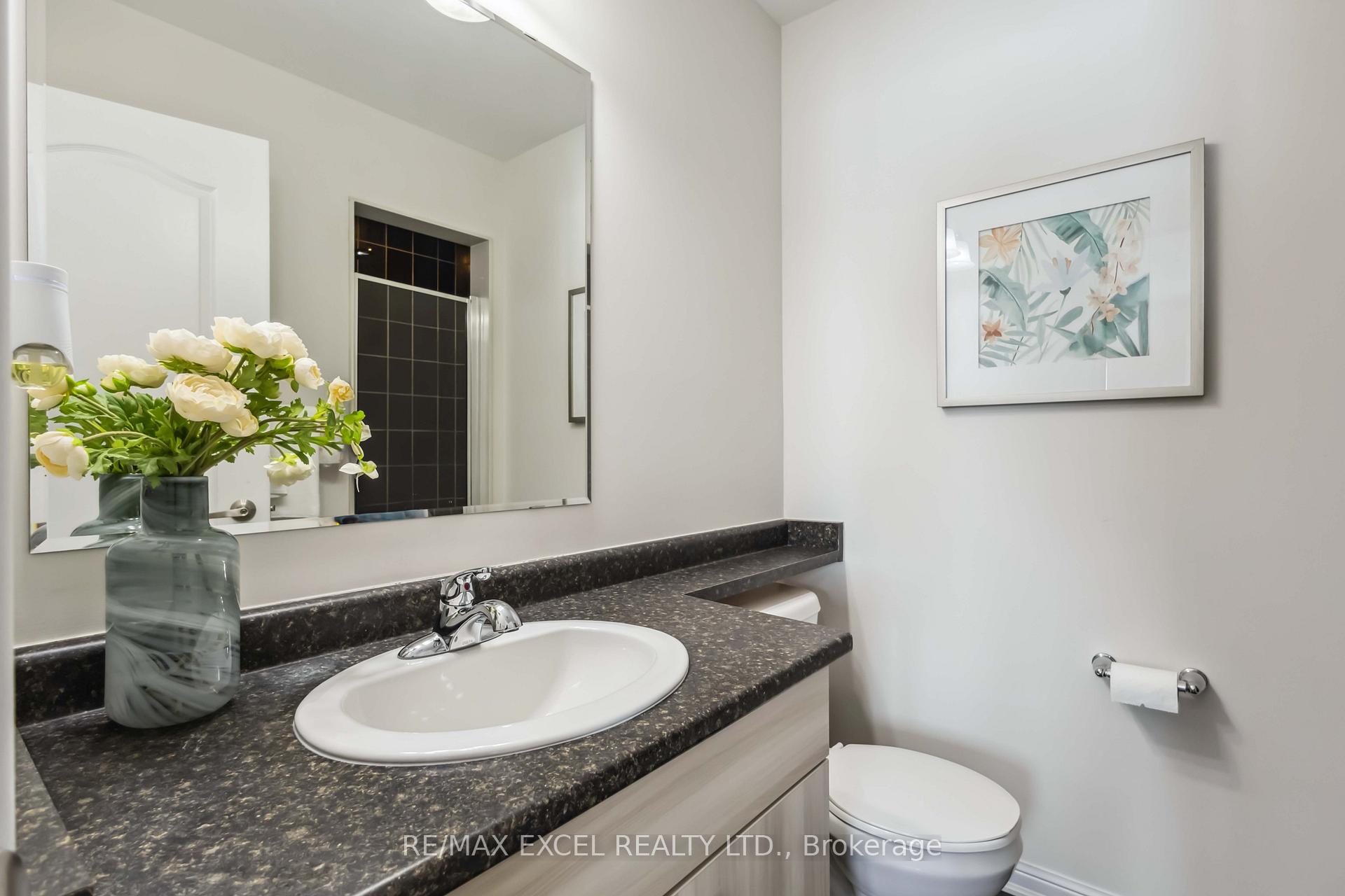 Photo 7 of 78 Terry Fox Street, Markham, Cornell — HOMEH