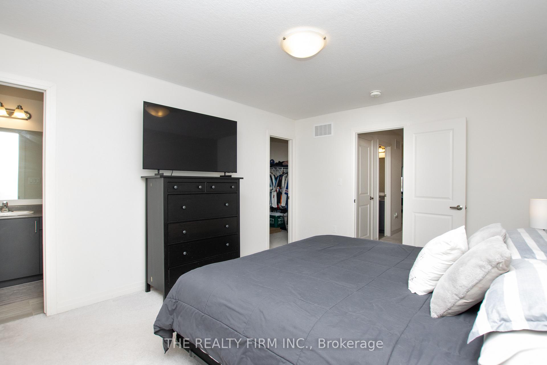 Photo 26 of 78 Middleton Street, Zorra, Thamesford — HOMEH