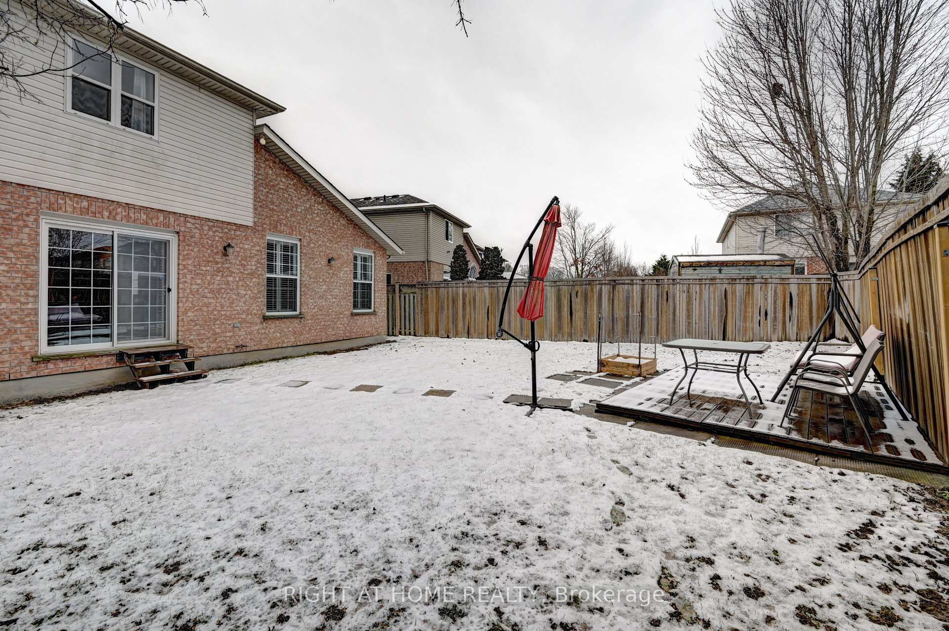 Photo 37 of 746 Chesapeake Drive, Waterloo — HOMEH