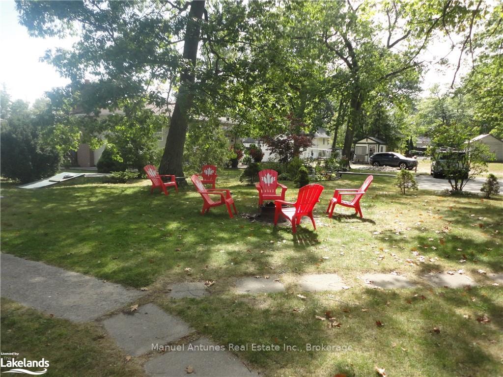 Photo 8 of 1089 Mosley Street, Wasaga Beach — HOMEH