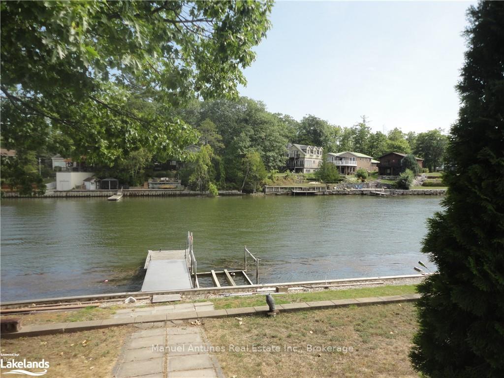 Photo 14 of 1089 Mosley Street, Wasaga Beach — HOMEH