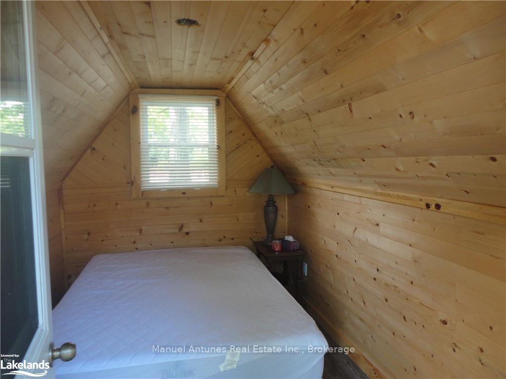Photo 37 of 1089 Mosley Street, Wasaga Beach — HOMEH