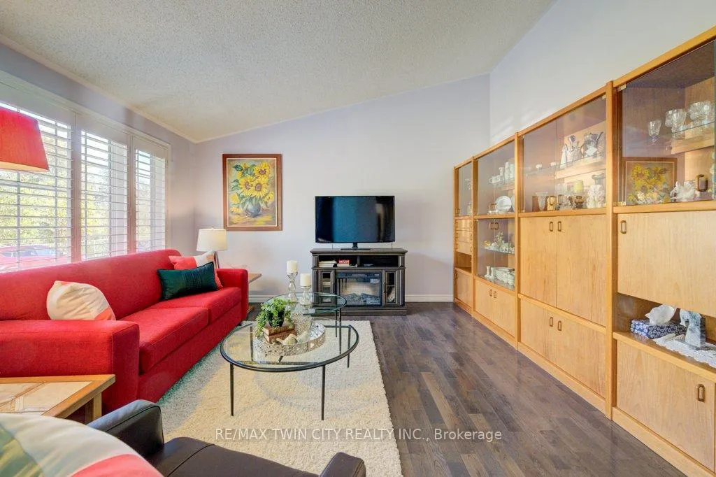 Photo 7 of 128 Wesley Crescent, Woolwich — HOMEH