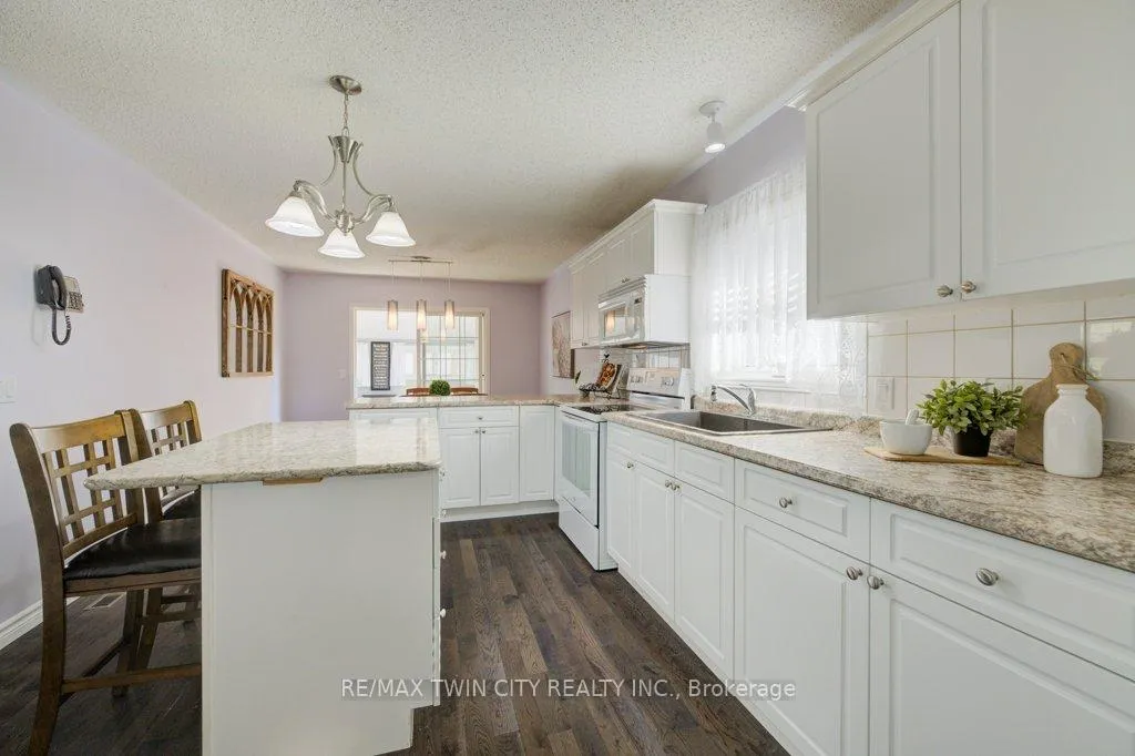 Photo 8 of 128 Wesley Crescent, Woolwich — HOMEH
