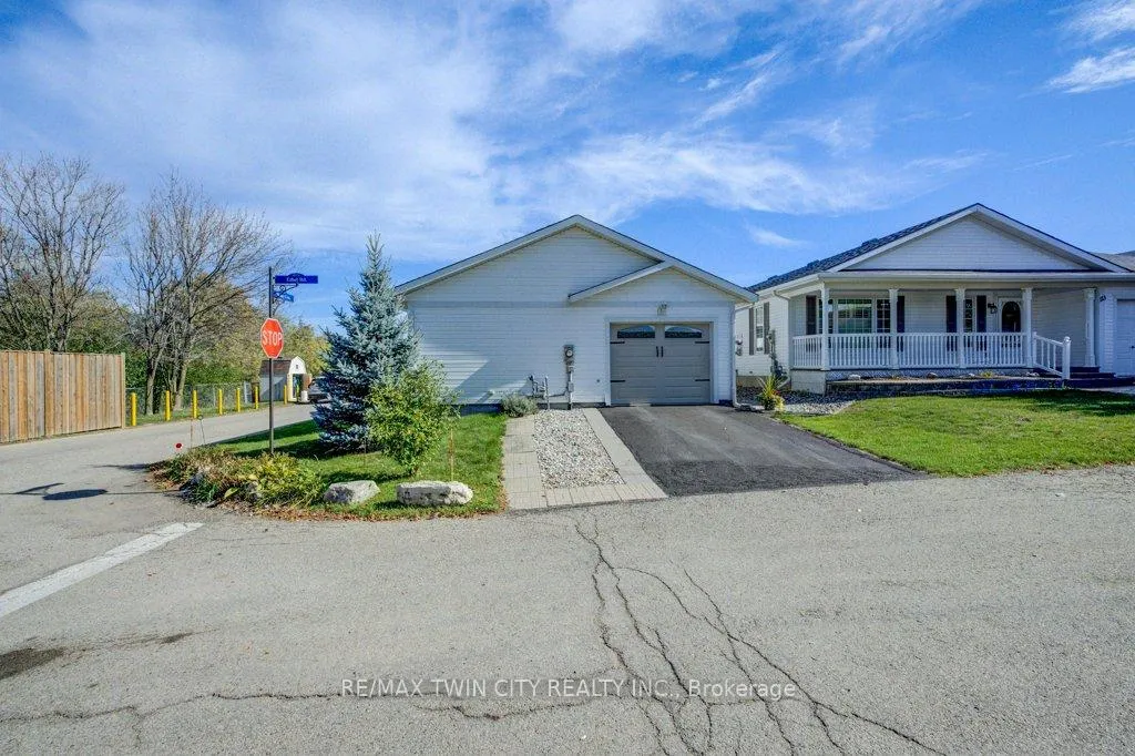 Photo 28 of 128 Wesley Crescent, Woolwich — HOMEH