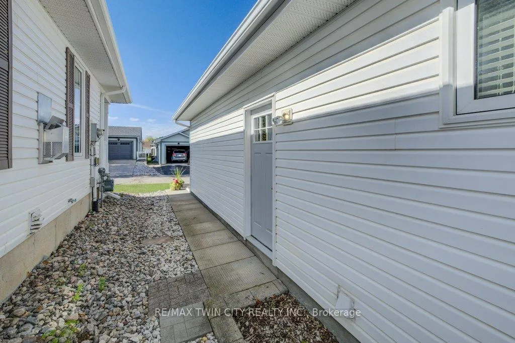 Photo 31 of 128 Wesley Crescent, Woolwich — HOMEH