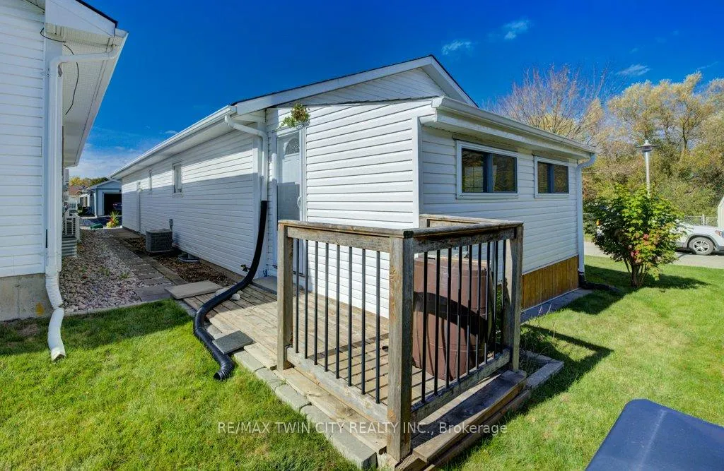 Photo 32 of 128 Wesley Crescent, Woolwich — HOMEH