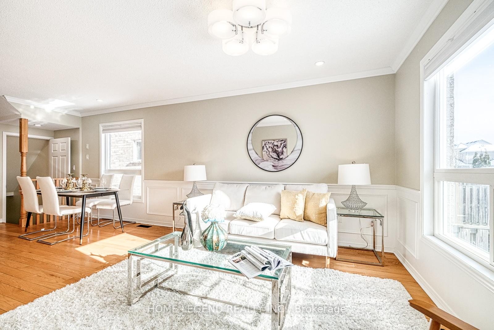Photo 9 of 49 Warren Bradley Street, Markham, Berczy — HOMEH