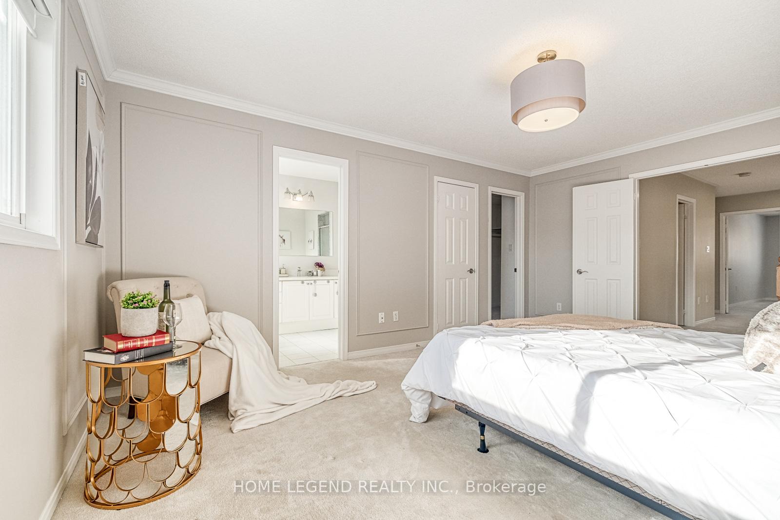 Photo 19 of 49 Warren Bradley Street, Markham, Berczy — HOMEH