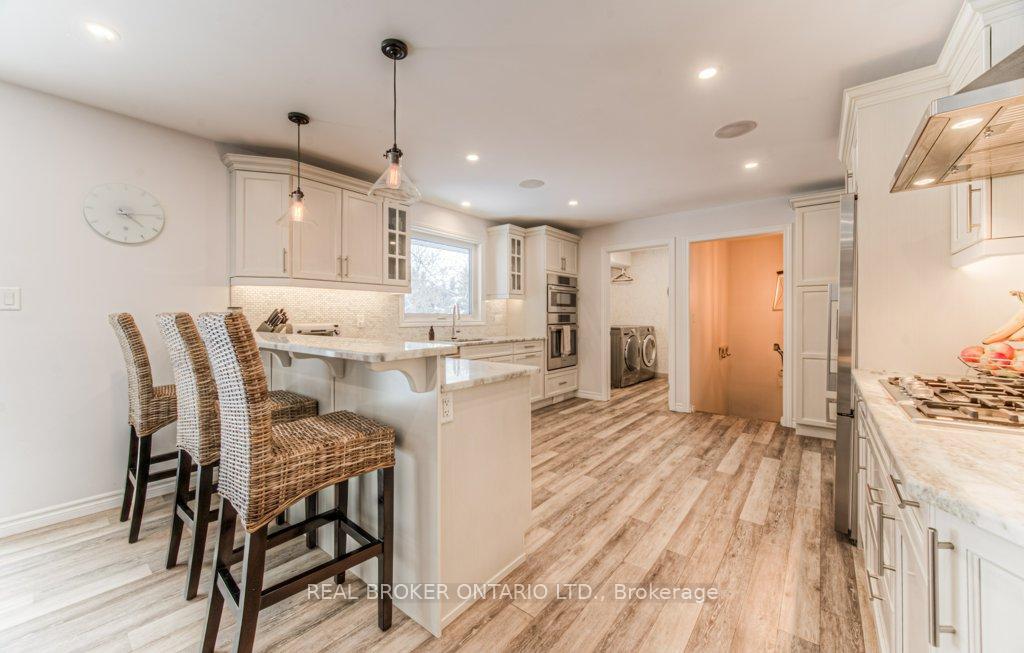 Photo 12 of 424 Lexington Road, Waterloo — HOMEH