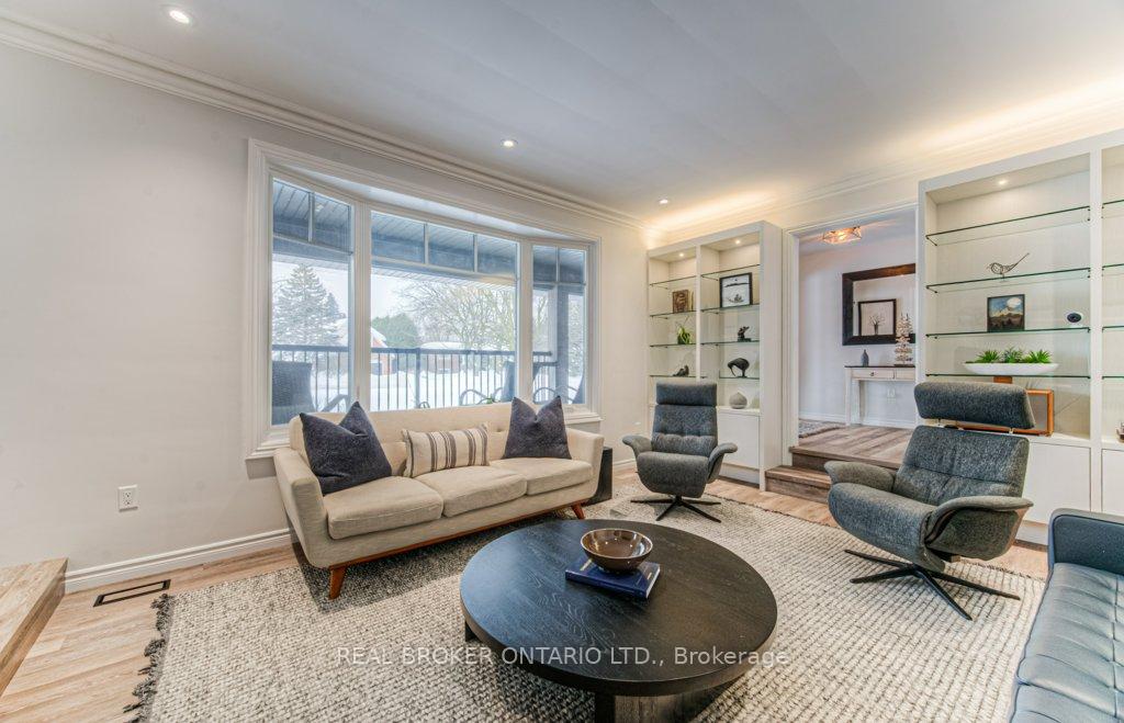 Photo 22 of 424 Lexington Road, Waterloo — HOMEH