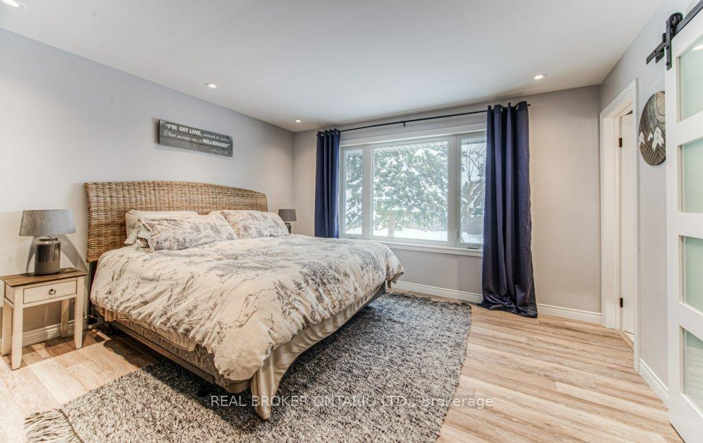 Photo 25 of 424 Lexington Road, Waterloo — HOMEH