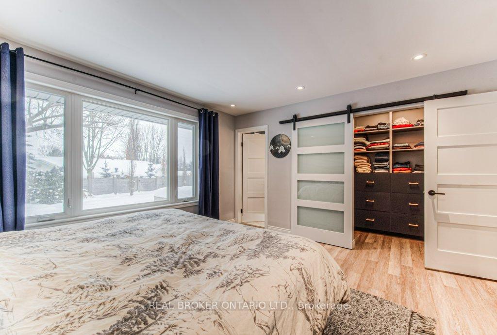 Photo 26 of 424 Lexington Road, Waterloo — HOMEH