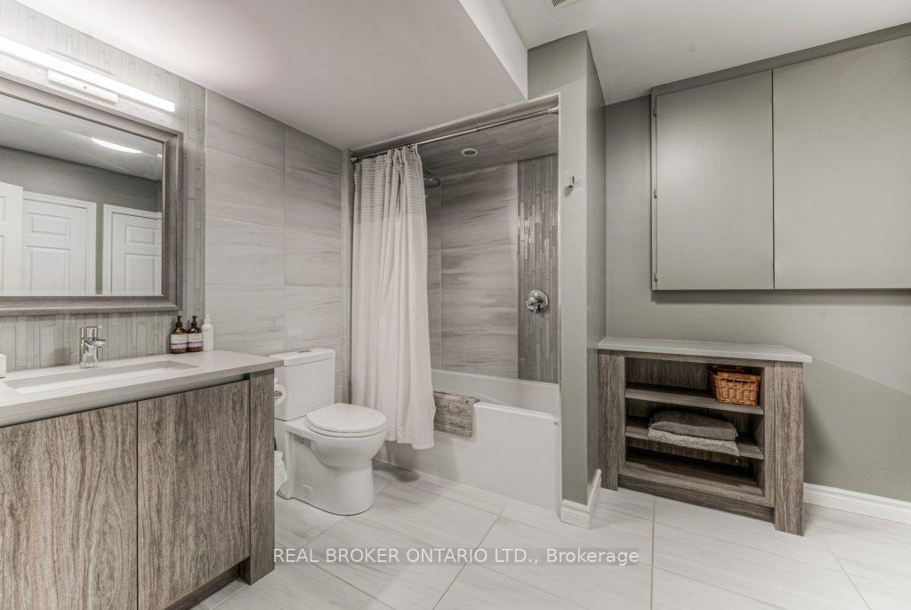 Photo 33 of 424 Lexington Road, Waterloo — HOMEH