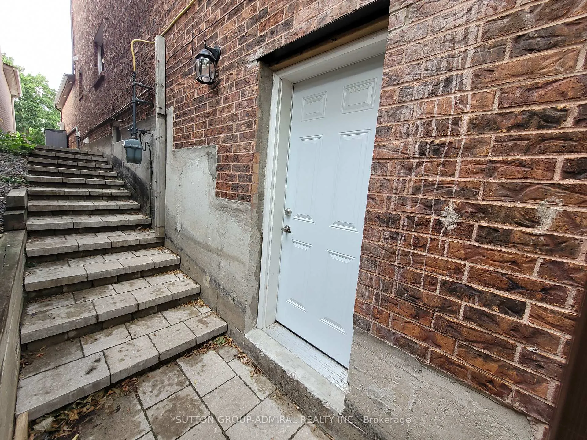 Photo 1 of 61 Janesville Road, Vaughan, Uplands — HOMEH